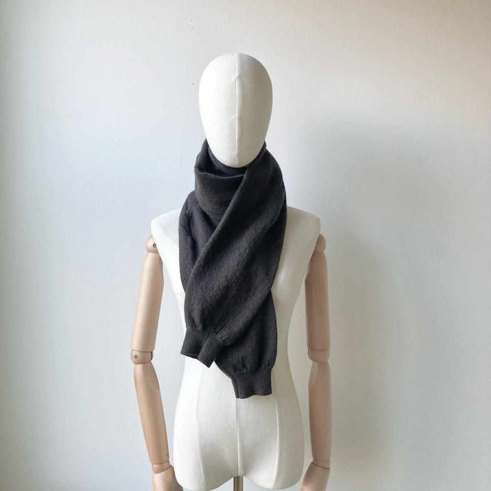 joodito 100% merino wool snake long wrap scarf deep rich chocolate cocoa brown - Picture 8 of 8